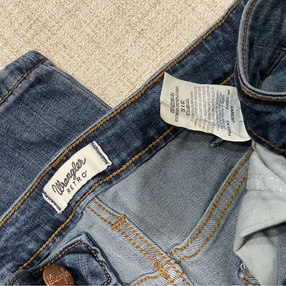 WOMEN'S WRANGLER RETRO® HIGH RISE SKINNY JEAN - Picture 5 of 8